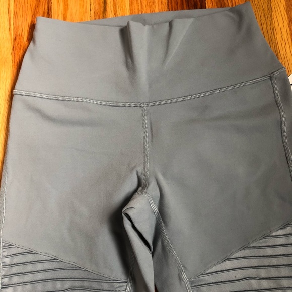 ALO Highwaist Moto Legging - NWT - Picture 6 of 8